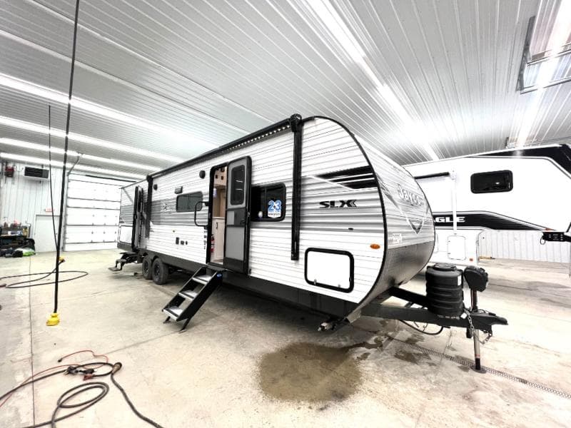 2026 Jayco 2026 Jayco Jay Flight SLX - thumbnail 3