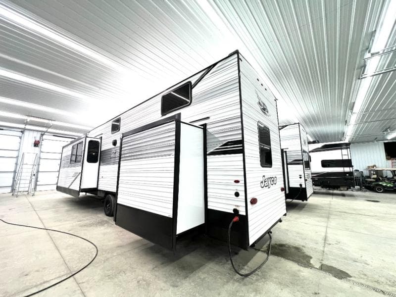 2026 Jayco 2026 Jayco Jay Flight Bungalow - thumbnail 6