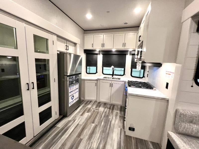 2026 Jayco 2026 Jayco Jay Flight Bungalow - thumbnail 18