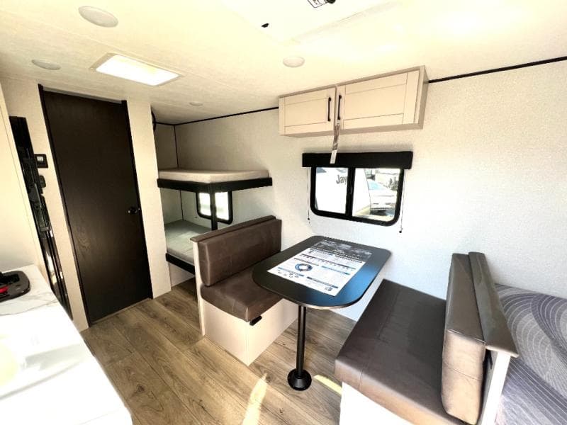 2026 Jayco 2026 Jayco Jay Feather Air Sl - thumbnail 11