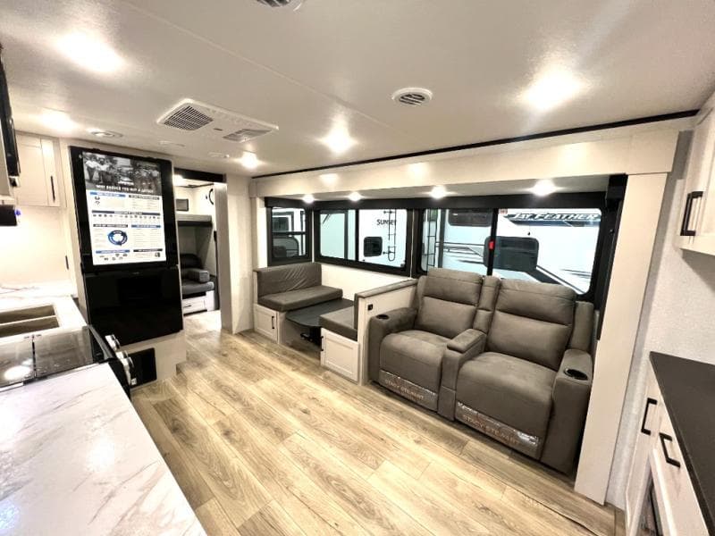 2026 Jayco 2026 Jayco Jay Feather - thumbnail 16