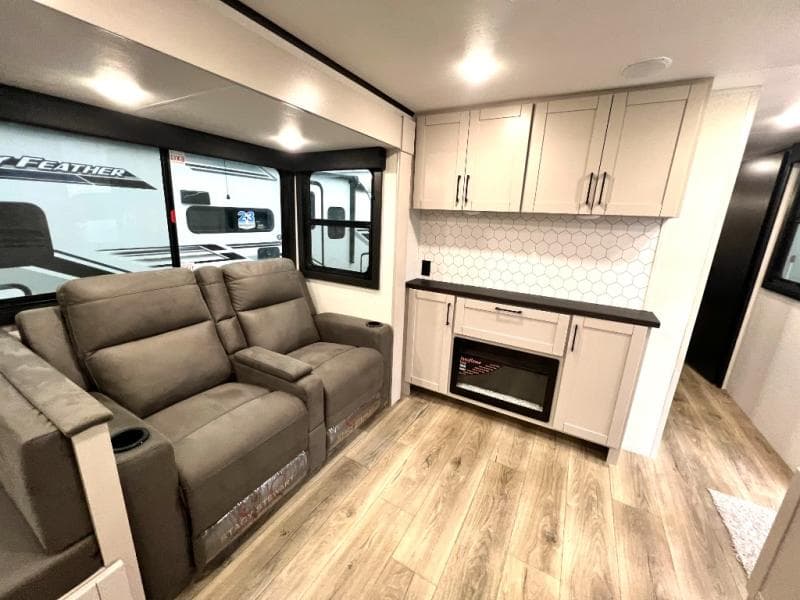 2026 Jayco 2026 Jayco Jay Feather - thumbnail 29