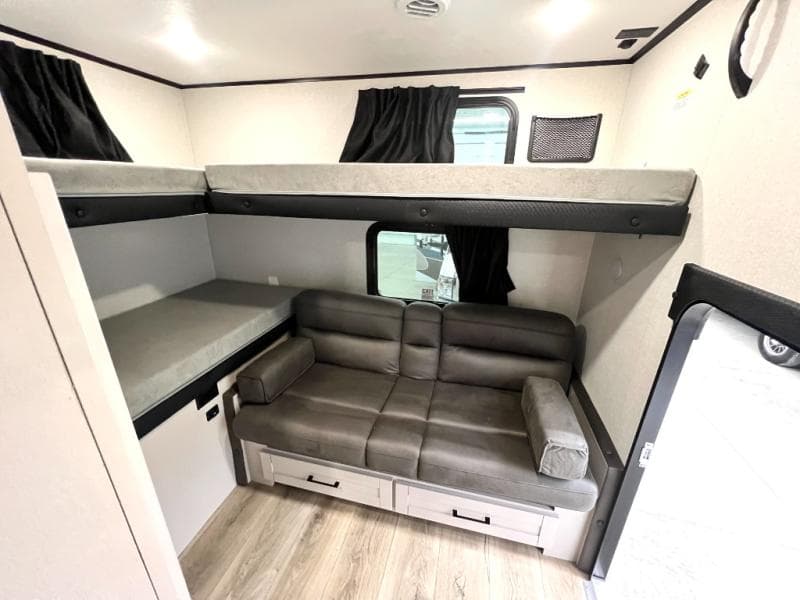 2026 Jayco 2026 Jayco Jay Feather - thumbnail 34