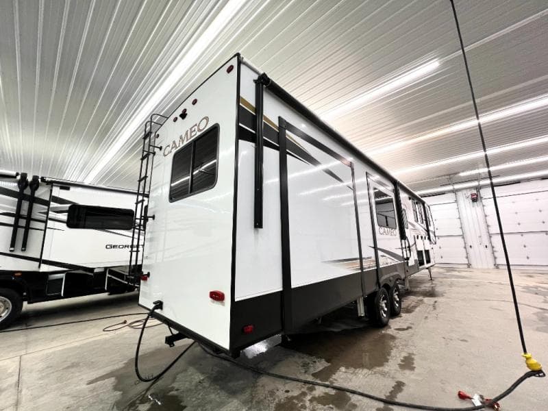 2024 CrossRoads 2024 CrossRoads Cameo - thumbnail 8