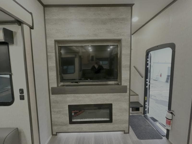 2024 CrossRoads 2024 CrossRoads Cameo - thumbnail 19