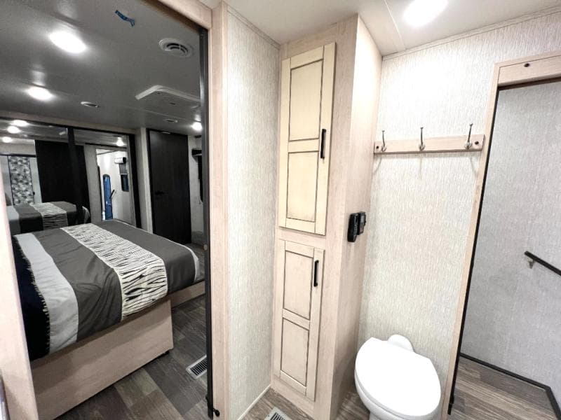 2024 CrossRoads 2024 CrossRoads Cameo - thumbnail 43