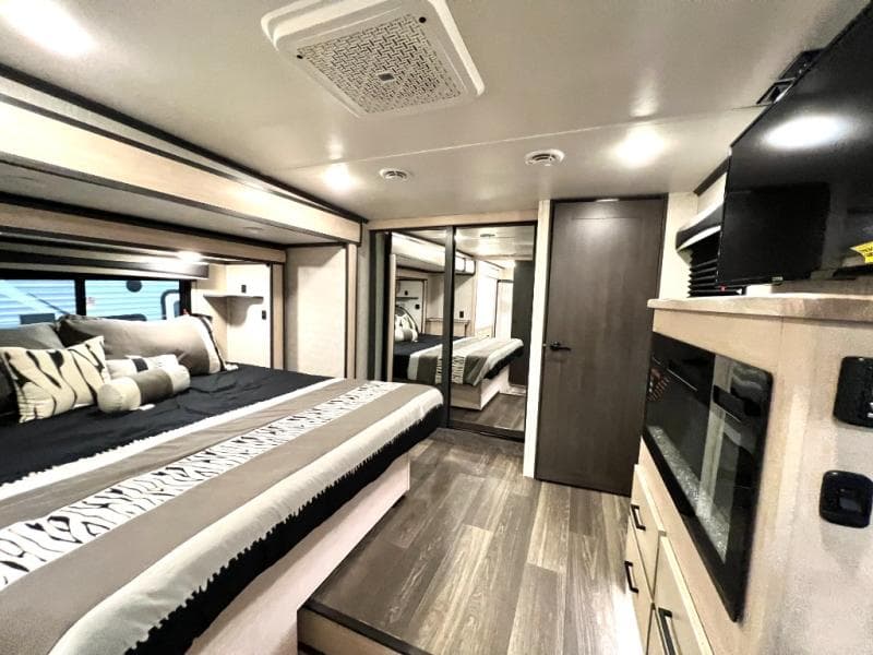 2024 CrossRoads 2024 CrossRoads Cameo - thumbnail 46