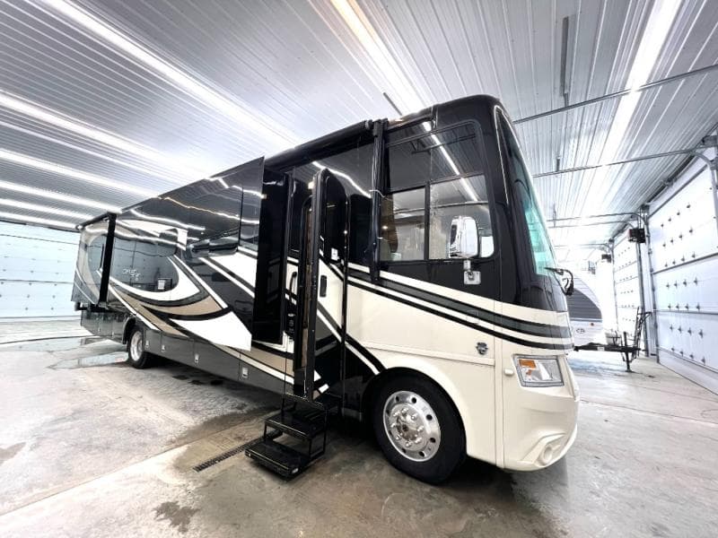 2020 NEWMAR 2020 NEWMAR Canyon Star - thumbnail 3