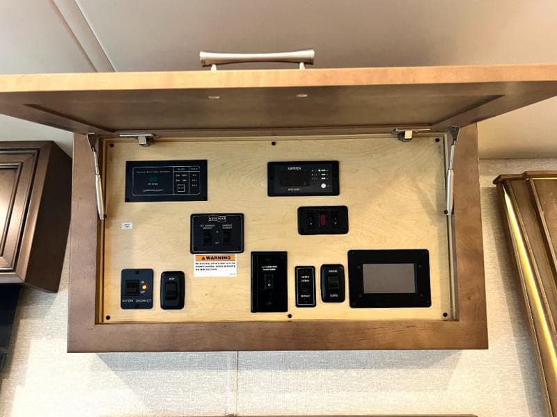 2020 NEWMAR 2020 NEWMAR Canyon Star - thumbnail 24