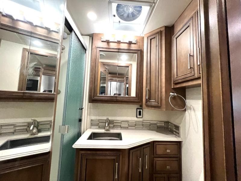 2020 NEWMAR 2020 NEWMAR Canyon Star - thumbnail 39