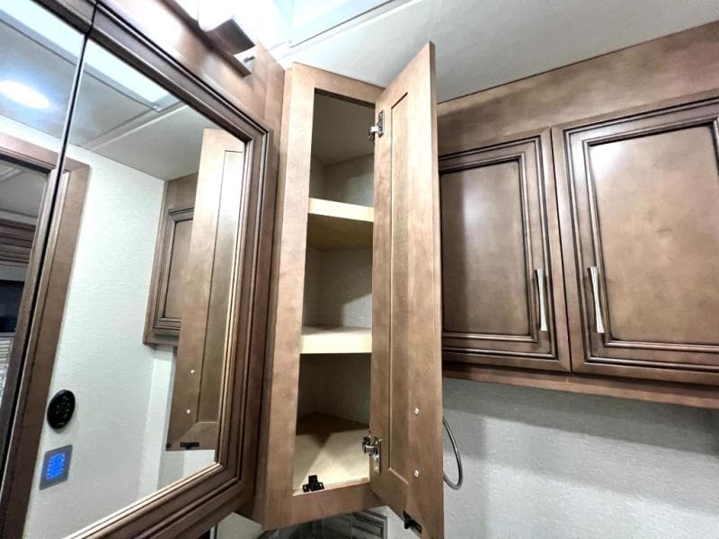 2020 NEWMAR 2020 NEWMAR Canyon Star - thumbnail 45