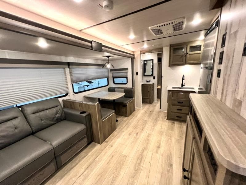 2022 Forest River 2022 Forest River Surveyor - thumbnail 13