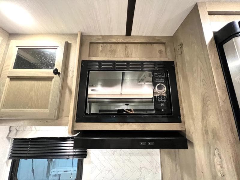 2022 Forest River 2022 Forest River Surveyor - thumbnail 22