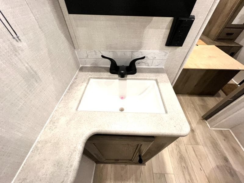 2022 Forest River 2022 Forest River Surveyor - thumbnail 29