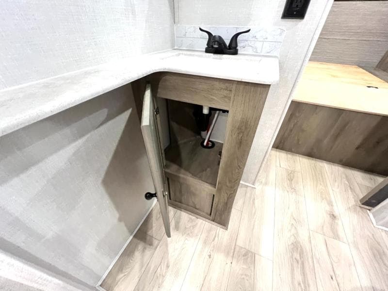 2022 Forest River 2022 Forest River Surveyor - thumbnail 30