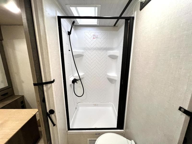 2022 Forest River 2022 Forest River Surveyor - thumbnail 32