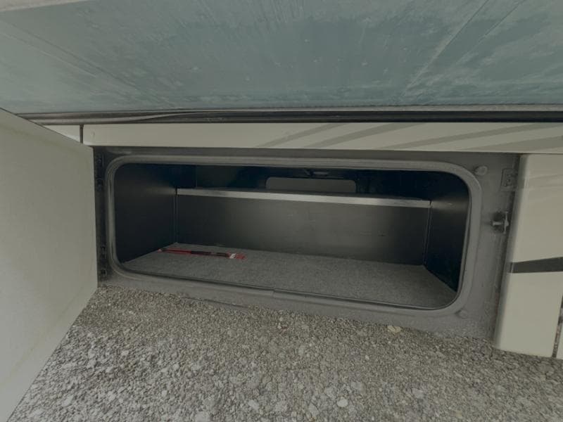 2013 Winnebago 2013 Winnebago Sightseer - thumbnail 51