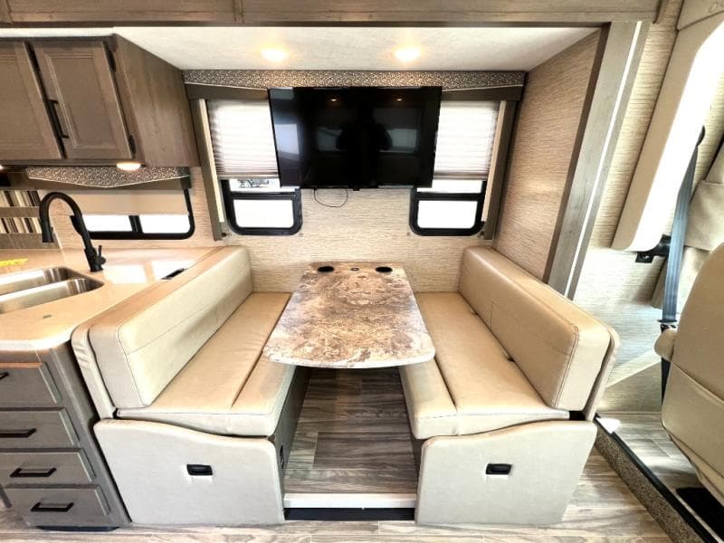 2022 Thor Motor Coach 2022 Thor Motor Coach Resonate - thumbnail 13