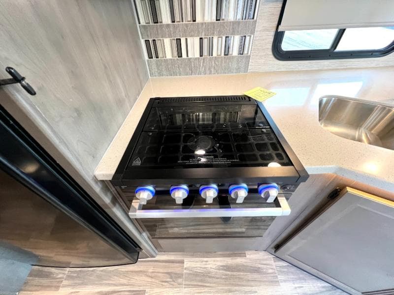 2022 Thor Motor Coach 2022 Thor Motor Coach Resonate - thumbnail 20