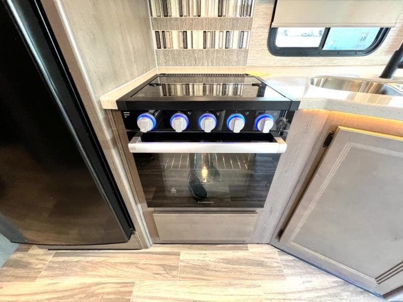 2022 Thor Motor Coach 2022 Thor Motor Coach Resonate - thumbnail 21