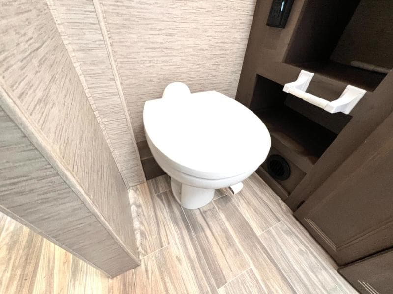 2022 Thor Motor Coach 2022 Thor Motor Coach Resonate - thumbnail 28