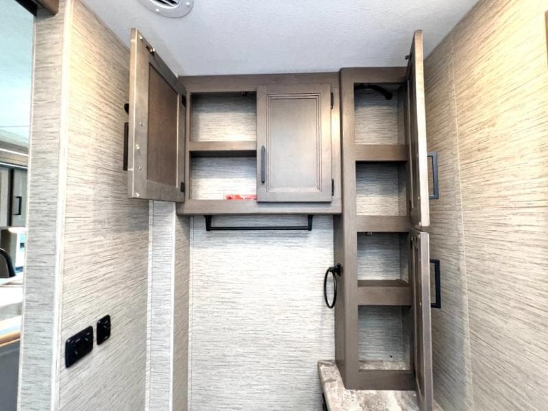 2022 Thor Motor Coach 2022 Thor Motor Coach Resonate - thumbnail 29