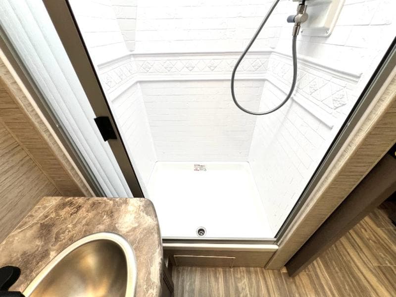 2022 Thor Motor Coach 2022 Thor Motor Coach Resonate - thumbnail 31