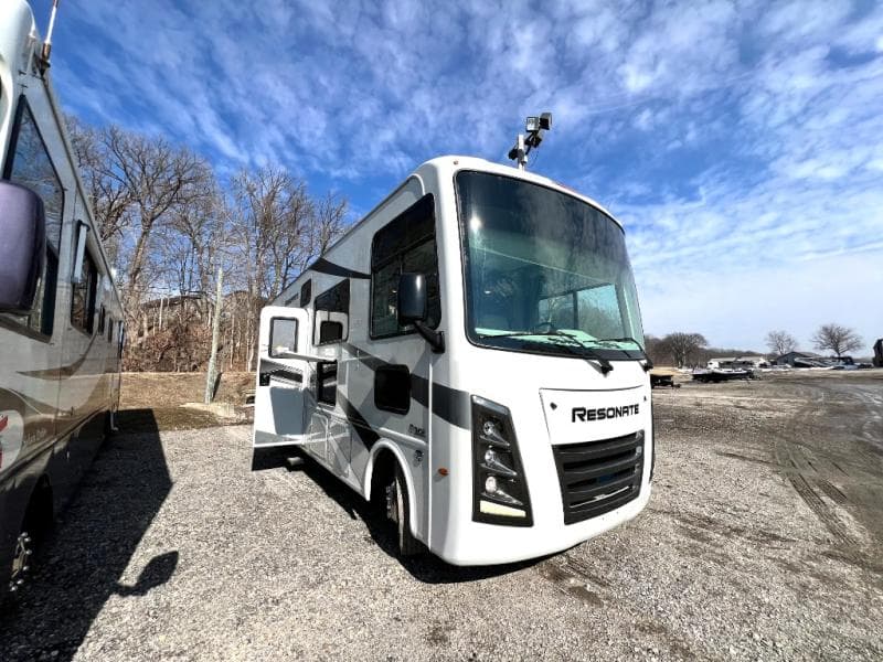 2022 Thor Motor Coach 2022 Thor Motor Coach Resonate - thumbnail 41