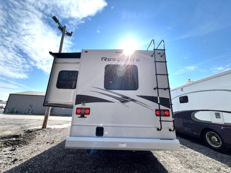 2022 Thor Motor Coach 2022 Thor Motor Coach Resonate - thumbnail 45