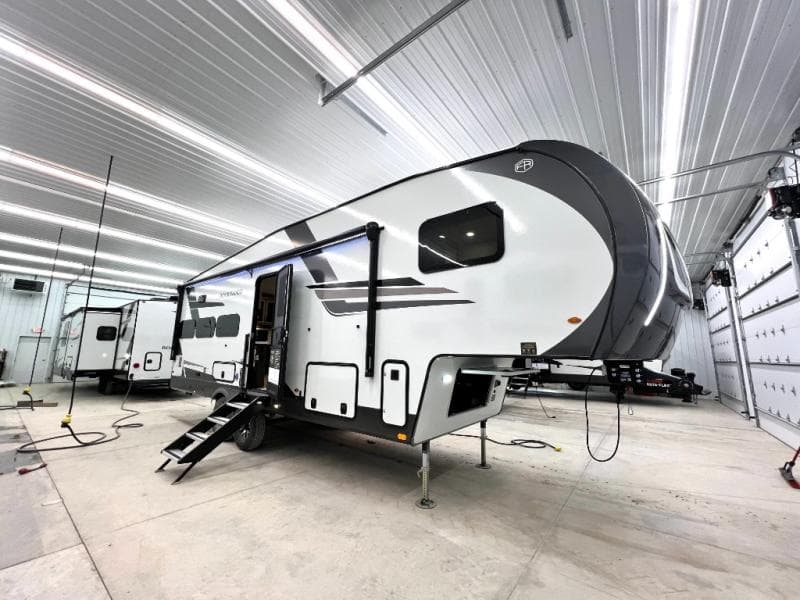 2026 Forest River 2026 Forest River Rockwood Signature - thumbnail 3