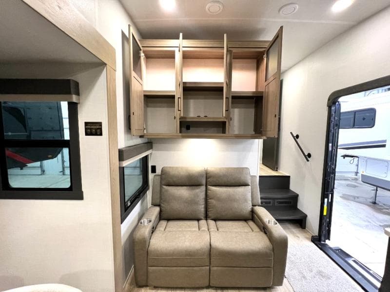 2026 Forest River 2026 Forest River Rockwood Signature - thumbnail 18