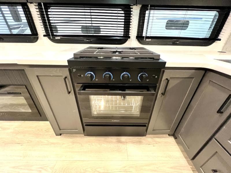 2026 Forest River 2026 Forest River Rockwood Signature - thumbnail 26