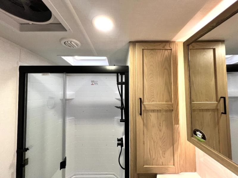 2026 Forest River 2026 Forest River Rockwood Signature - thumbnail 31