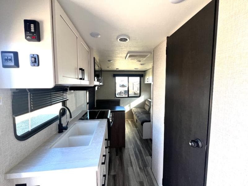 2025 Jayco 2025 Jayco Jay Flight SLX - thumbnail 12