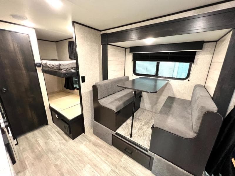2022 Jayco 2022 Jayco Jay Flight SLX - thumbnail 3