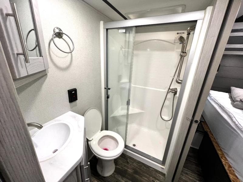 2021 Keystone 2021 Keystone Fuzion - thumbnail 31