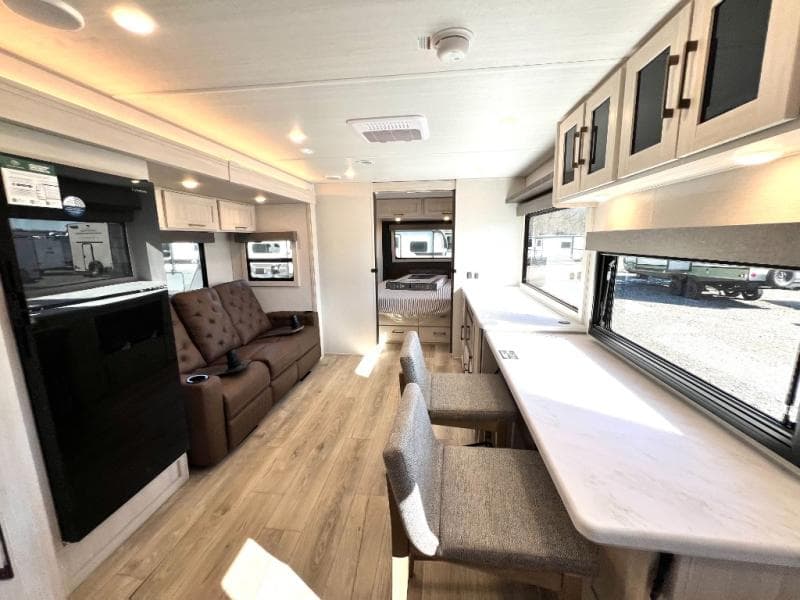 2026 Forest River 2026 Forest River Surveyor Legend - thumbnail 16