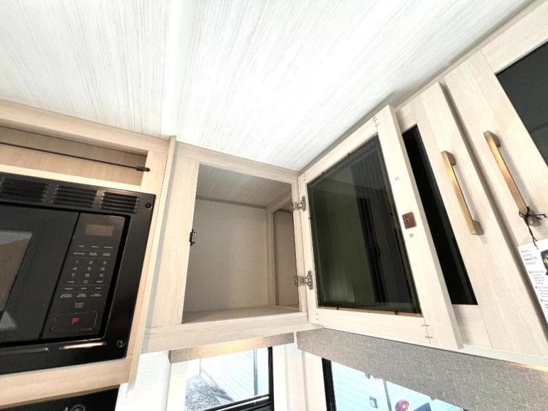 2026 Forest River 2026 Forest River Surveyor Legend - thumbnail 29