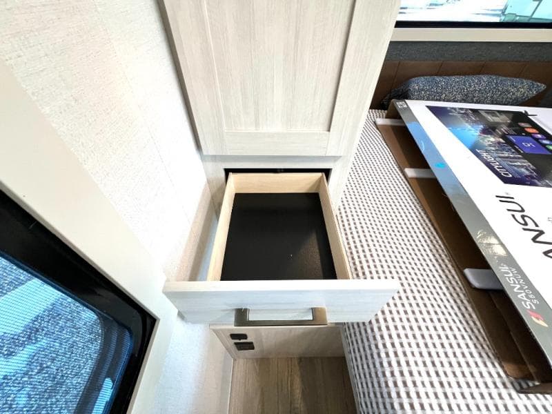 2026 Forest River 2026 Forest River Surveyor Legend - thumbnail 47