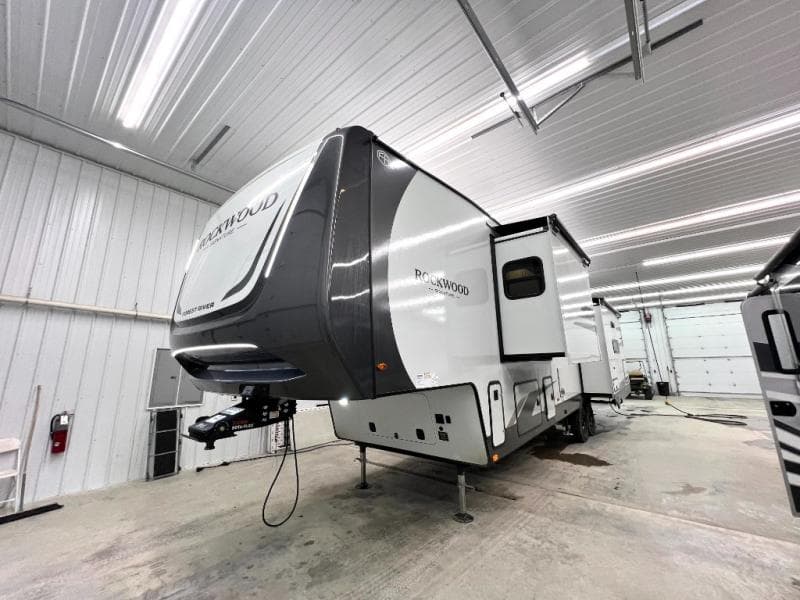 2026 Forest River 2026 Forest River Rockwood Signature - thumbnail 4