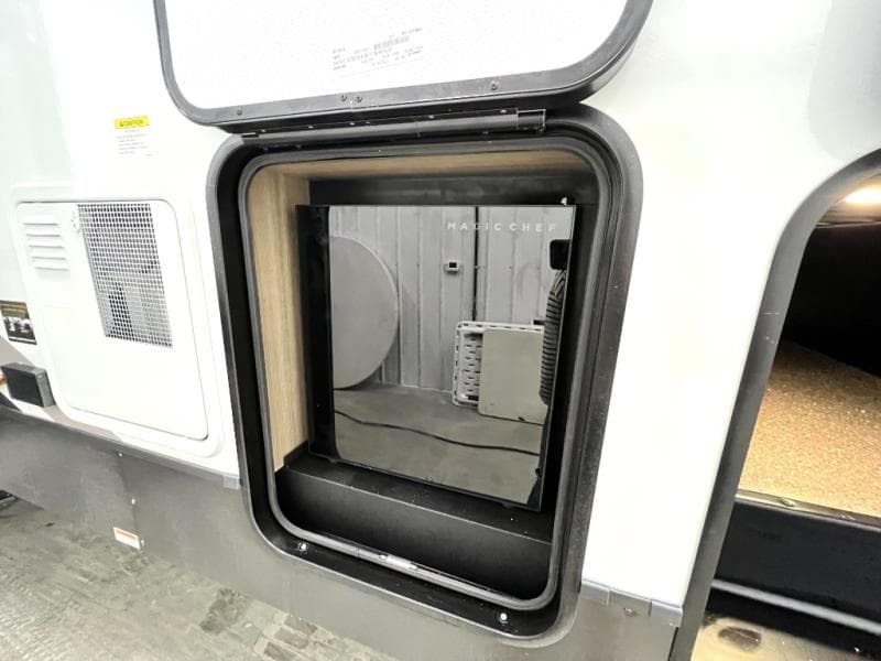 2026 Forest River 2026 Forest River Rockwood Signature - thumbnail 11