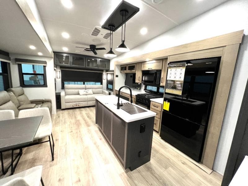 2026 Forest River 2026 Forest River Rockwood Signature - thumbnail 15