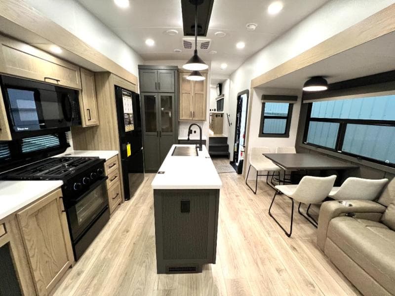 2026 Forest River 2026 Forest River Rockwood Signature - thumbnail 23