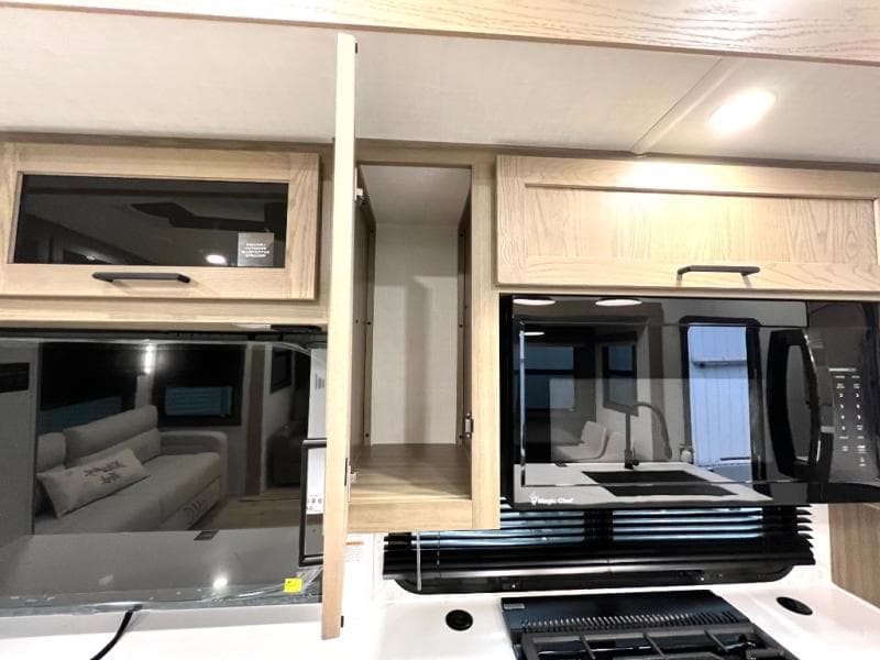 2026 Forest River 2026 Forest River Rockwood Signature - thumbnail 24