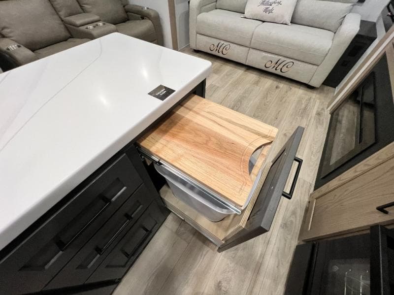 2026 Forest River 2026 Forest River Rockwood Signature - thumbnail 35