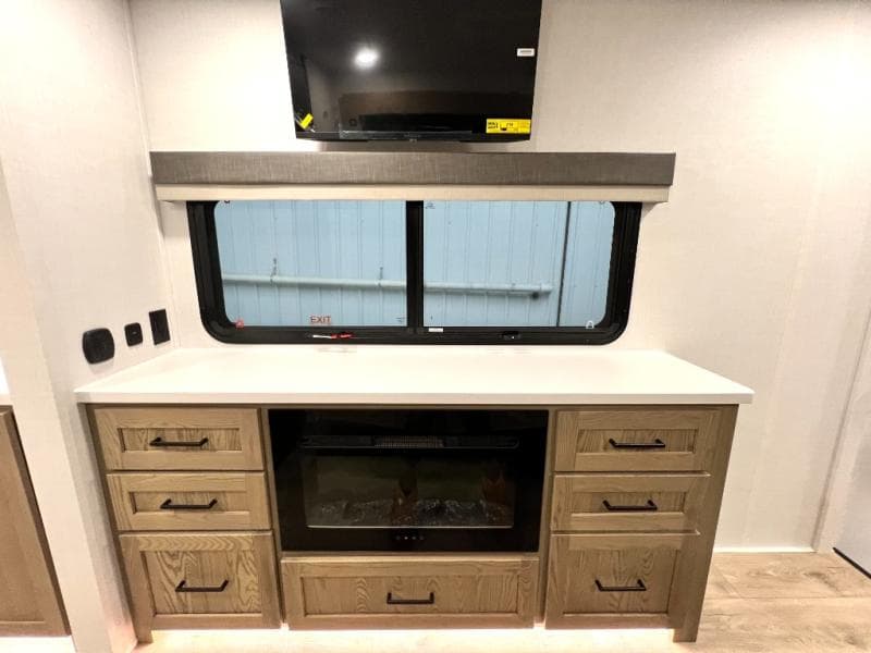 2026 Forest River 2026 Forest River Rockwood Signature - thumbnail 48