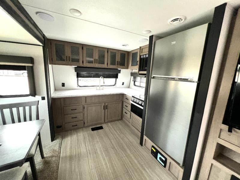 2022 Keystone 2022 Keystone KZ RV Hideout - thumbnail 14