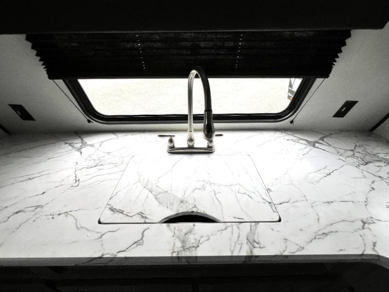 2022 Keystone 2022 Keystone KZ RV Hideout - thumbnail 18