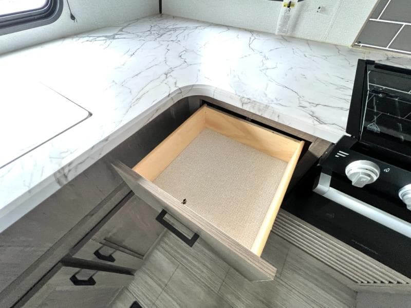 2022 Keystone 2022 Keystone KZ RV Hideout - thumbnail 21