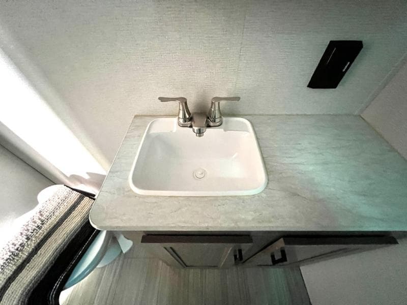 2022 Keystone 2022 Keystone KZ RV Hideout - thumbnail 31